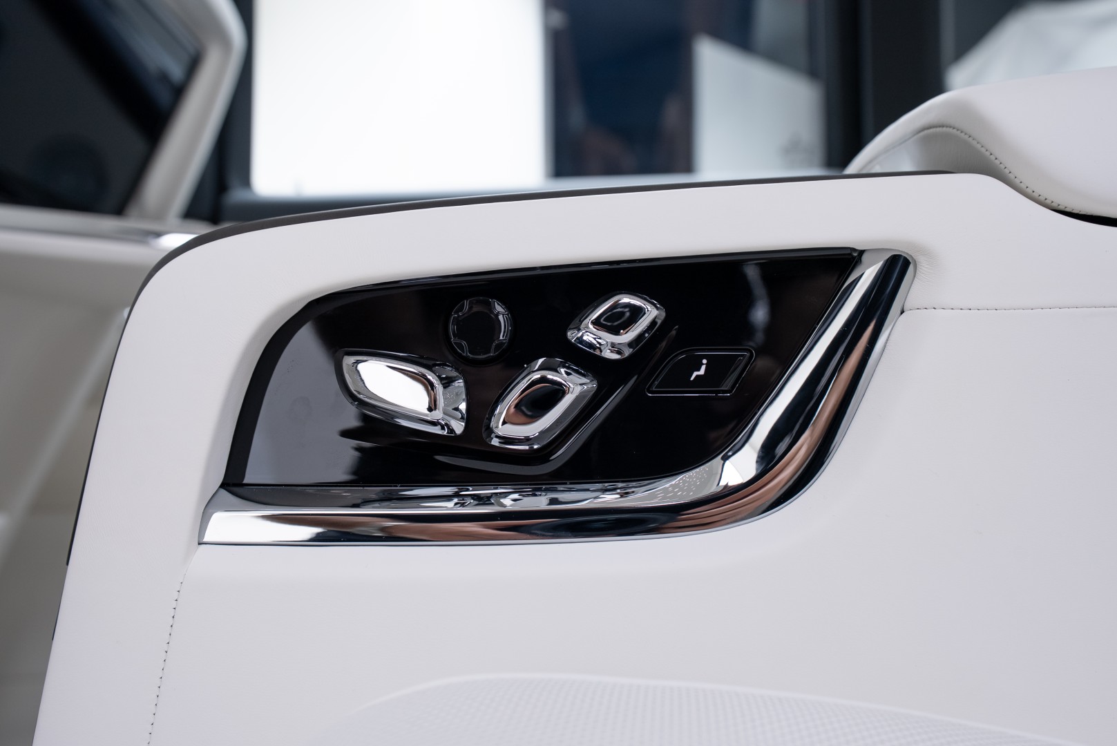 2026 ROLLS ROYCE CULLINAN | TOP OPTION